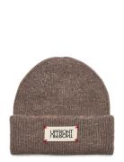 Unravel Classic Beanie Upfront Brown