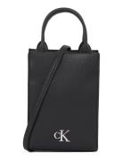 Minimal Monogram Tote18 Calvin Klein Black