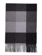 Scarf Amanda Christensen Grey