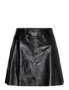 Leather-Effect Pleated Mini-Skirt Mango Black