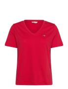 Reg Shield Ss V-Neck T-Shirt GANT Red