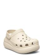 Crush Clog Crocs Cream