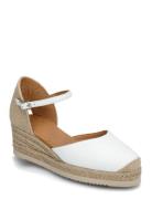 Cisca_25_Nto UNISA White