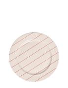 Pyjamas Plate Design Letters Red