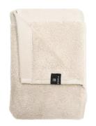 Maxime Towel Himla Cream