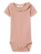 Nbflalo Tem Ss Slim Body Lil Lil'Atelier Pink