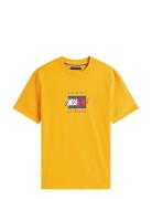 Linear Flag Graphic Tee Tommy Hilfiger Yellow