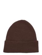 Beanie Amanda Christensen Brown