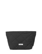 Day Re-Q Bubbles Pouchy S DAY ET Black