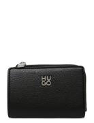 Chris 2.0_Sm. Multi HUGO Black