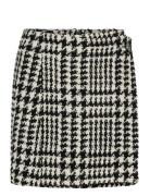 Bryaiw Skirt InWear Black