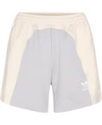 adidas Originals Shorts Kvinde Wonwhi Casual Shorts Str 40 - hos Magas...