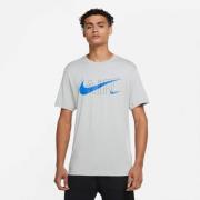 Nike Sportswear T Shirt L - T-shirts hos Magasin