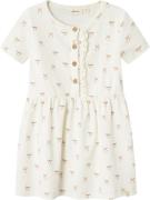 Lil' Atelier Nmfgavo EMI SS Dress LIL Str 92 - Coconut Milk Kjoler hos...