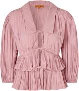 Stine Goya 2342 Pleated Poly, Balloon Sleeve Tie Top Kvinde Pink Necta...