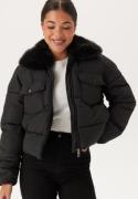 ONLY Onlmaggi Fur Puffer Life Black/DETAIL BLACK FUETAIL BLA M