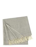 Vertigo Throw Home Textiles Cushions & Blankets Blankets & Throws Grå ...