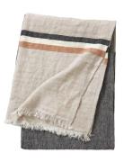 Stripeli Throw Home Textiles Cushions & Blankets Blankets & Throws Bei...