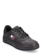 Tjw Retro Basket Ess Low-top Sneakers Black Tommy Hilfiger