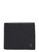 Th Monogram Mini Cc Wallet Accessories Wallets Classic Wallets Black T...