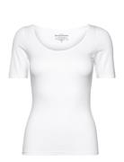 T-Shirt Scoop Neck Tops T-shirts & Tops Short-sleeved White Bread & Bo...