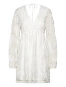 Floral Loose Fit Mini Dress Kort Kjole White Gina Tricot