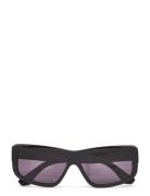 Annapuma Circuit Black Accessories Sunglasses D-frame- Wayfarer Sungla...
