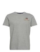 Archive Shield Emb Ss T-Shirt Tops T-Kortærmet Skjorte Grey GANT