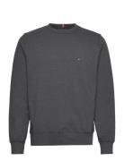 1985 Crewneck Tops Sweatshirts & Hoodies Sweatshirts Grey Tommy Hilfig...