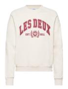 University Sweatshirt Tops Sweatshirts & Hoodies Sweatshirts Cream Les...