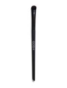 Gosh Eye Shadow Precision Brush Øjenskyggebørste Nude GOSH COPENHAGEN