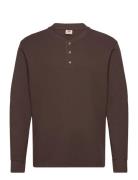 Ls Thermal 3 Bttn Henley Choco Tops T-Langærmet Skjorte Brown LEVI´S M...