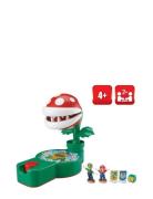 Super Mario™ Piranha Plant Escape! Toys Puzzles And Games Games Board ...