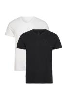 V-Neck T-Shirt 2-Pack Designers T-Kortærmet Skjorte Multi/patterned GA...