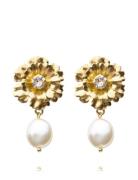 Blossom Pearl Earrings Gold Ørestickere Smykker Gold Caroline Svedbom