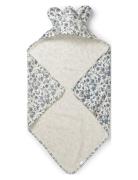 Hooded Towel - Garden Leo Toile Home Bath Time Towels & Cloths Towels ...