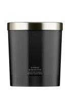 Cypress & Grapevine Scented Classic Candle Duftlys Nude Jo Mal London