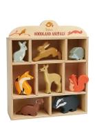 Display Shelf With 8 Wooden Animals - Woodlands Toys Playsets & Action...