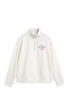 Graphic Half Zip Sweat Tops Sweatshirts & Hoodies Sweatshirts White GA...