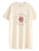 Big T Night Dress Nattøj Cream Lindex