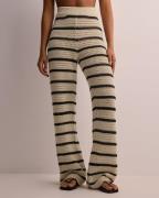 Pieces - Ternet/Stribet - Pcneska Hw Knit Pant