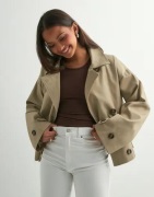 Neo Noir - Beige - Ambika Jacket
