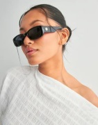 Le Specs - Sort - Unreal