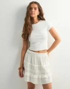 Vero Moda - Hvid - Vmpretty Short Skirt Wvn Ga Noos