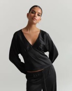 Nelly - Sort - Bow Detail Blouse