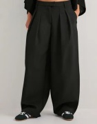 Pieces - Sort - Pcolivia Barrel Pants Wvn D2D Bc