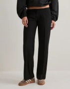 Nelly - Sort - No Waist Relaxed Suit Pants