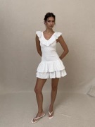 Nelly - Hvid - Smock Flounce Dress