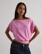 Nelly - Pink - Soft Hip Focus Top