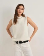Neo Noir - Hvid - Odelia Knit Top